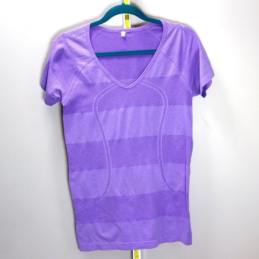 Lululemon Purple Short Sleeve‎ Athletic Tee Size 10 Seamless Stretch Top